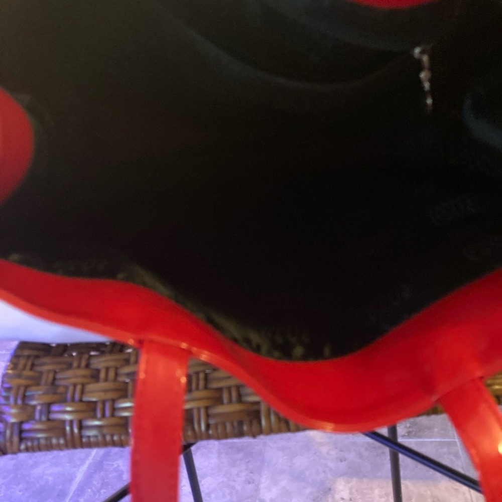 Saks Fifth Avenue Red Patent Leather Pocket Shopping Bag Tote - Picture 8 of 9